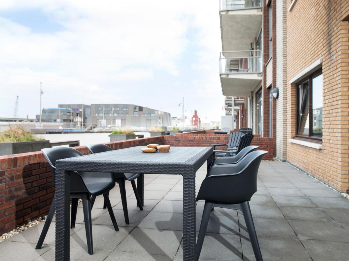 Close To Scheveningen *
